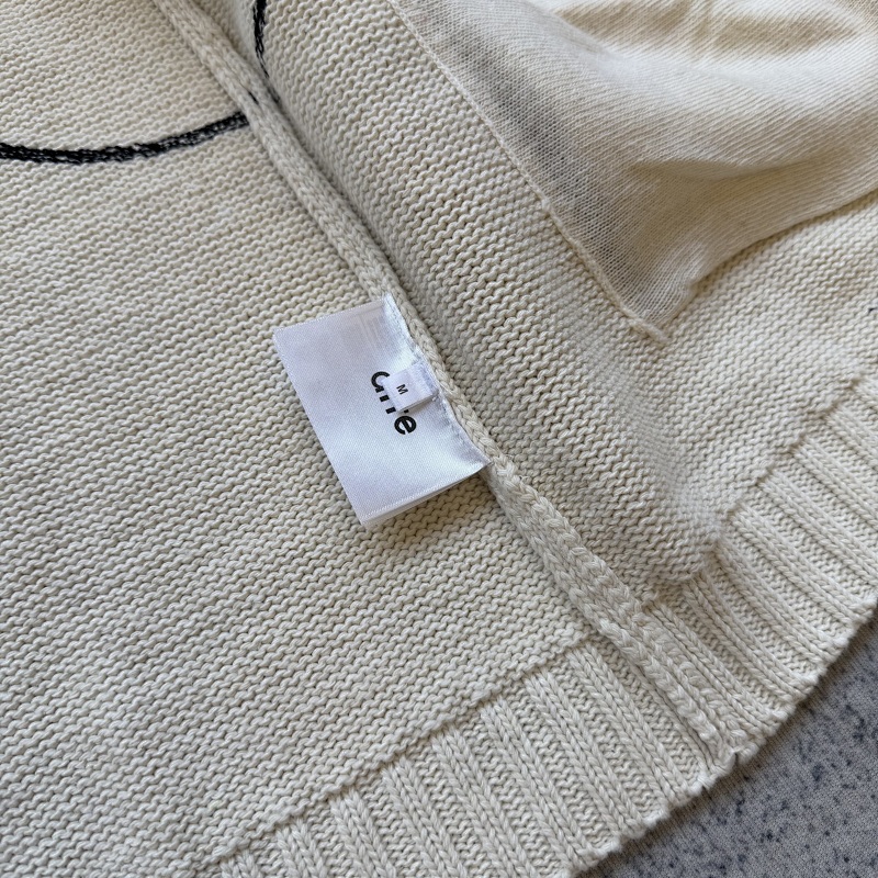 Arte Zip Sweater 9