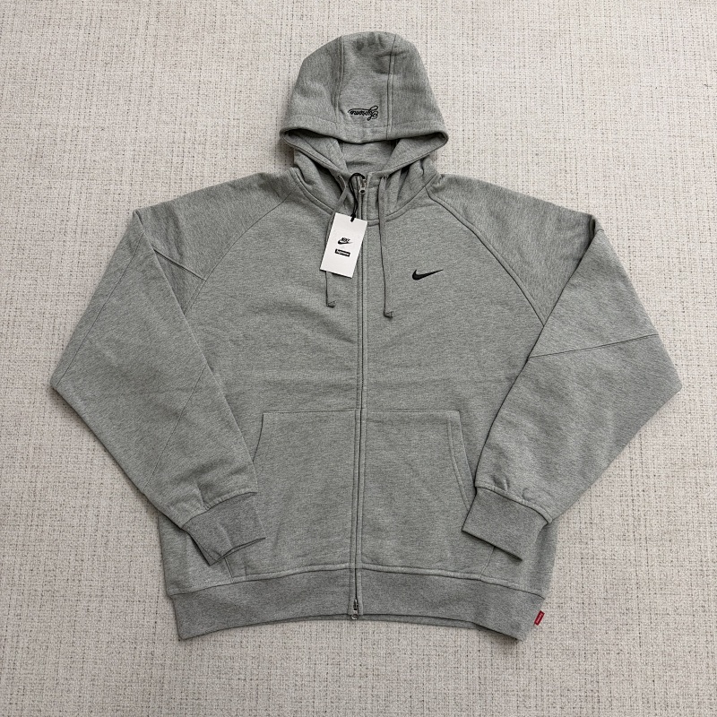 160￥ Nk Hoodie