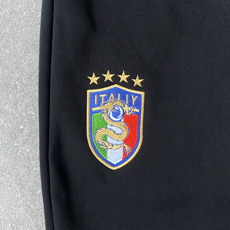 Heavyweight Crest Tracksuit - Italy Exclusive 11