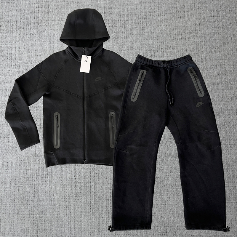 Nk Tech Fleece Classic Baggy Tracksuit