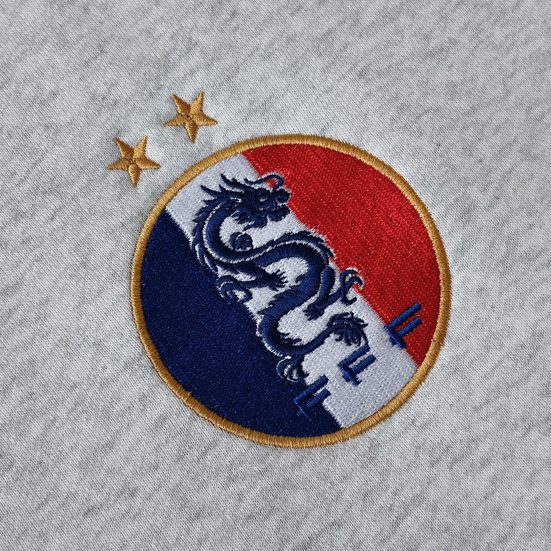 Heavyweight Crest Tracksuit - France Exclusive 10
