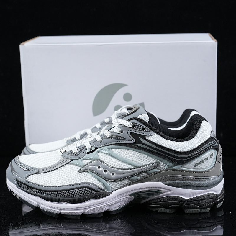 Saucony Progrid Omni 9