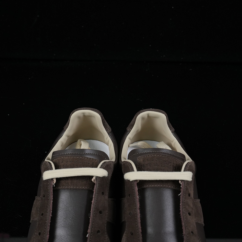 S57ws0236p1895t2153 Maison Margiela Replica 'Dark Brown'