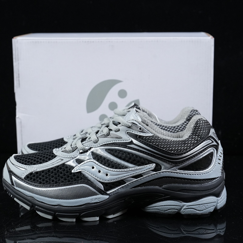 Saucony ProGrid Omni