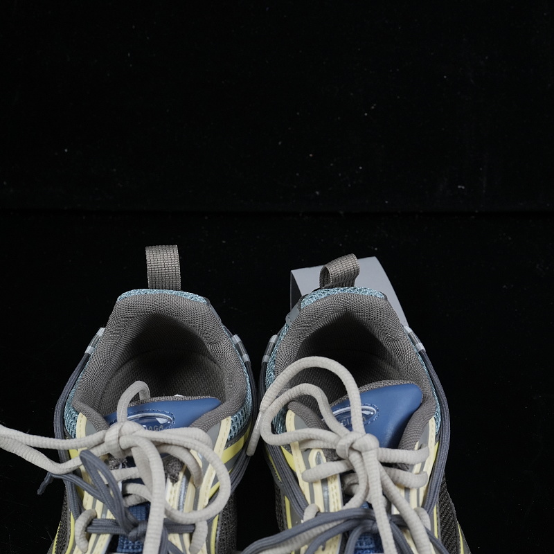 865703WSTGL2471 Balenciaga Radar 'Brown Blue Yellow'