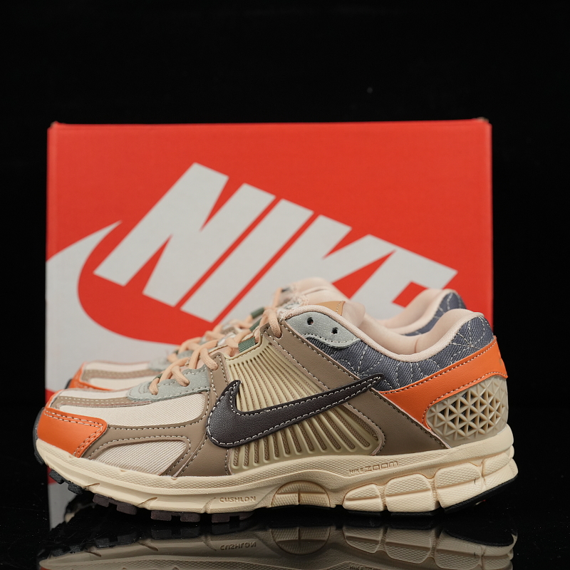 Nike Air Zoom Vomero 5 'Sashiko'