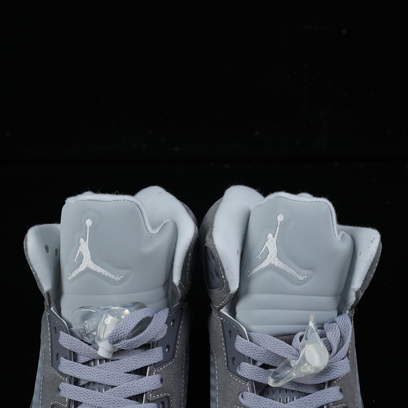 Air Jordan 5 Retro 'Wolf Grey' 2026