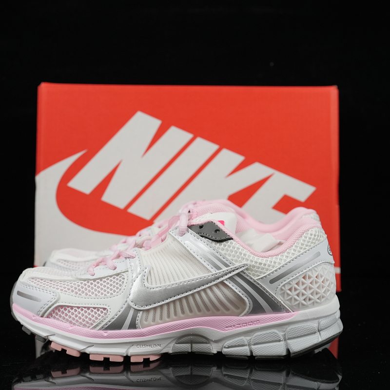 Nike Wmns Air Zoom Vomero 5 '520 Pack - Pink Foam'