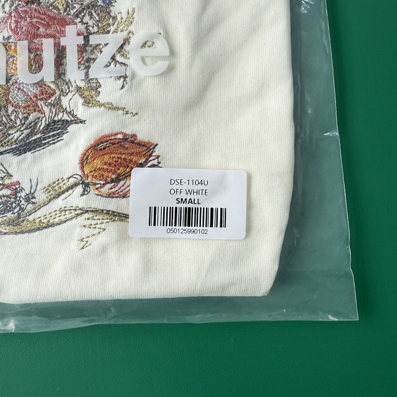 Tee · 6
