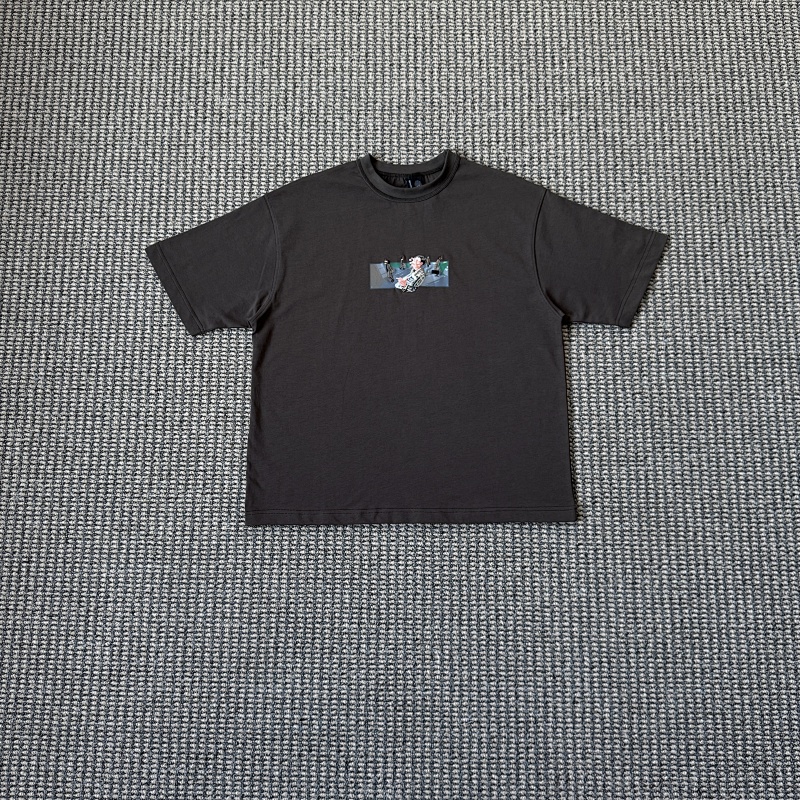 Tee · 5