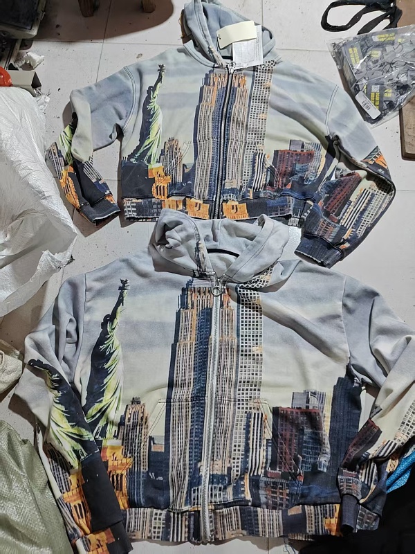 Vale Zip Hoodie 5