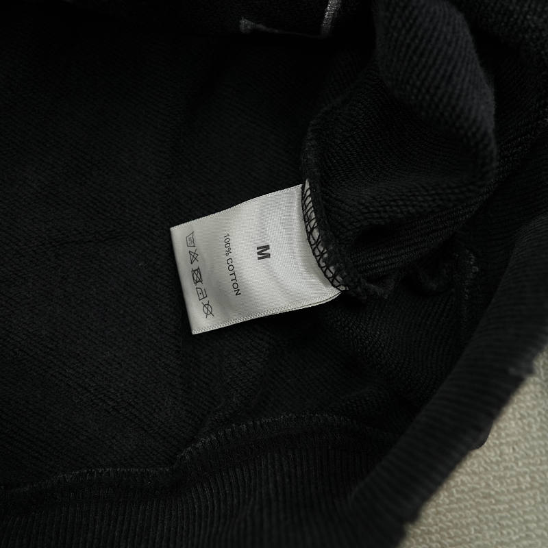 Vale Zip Hoodie 10