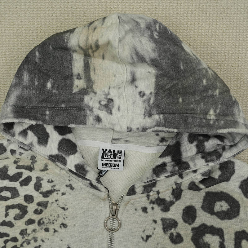 Vale Zip Hoodie 11