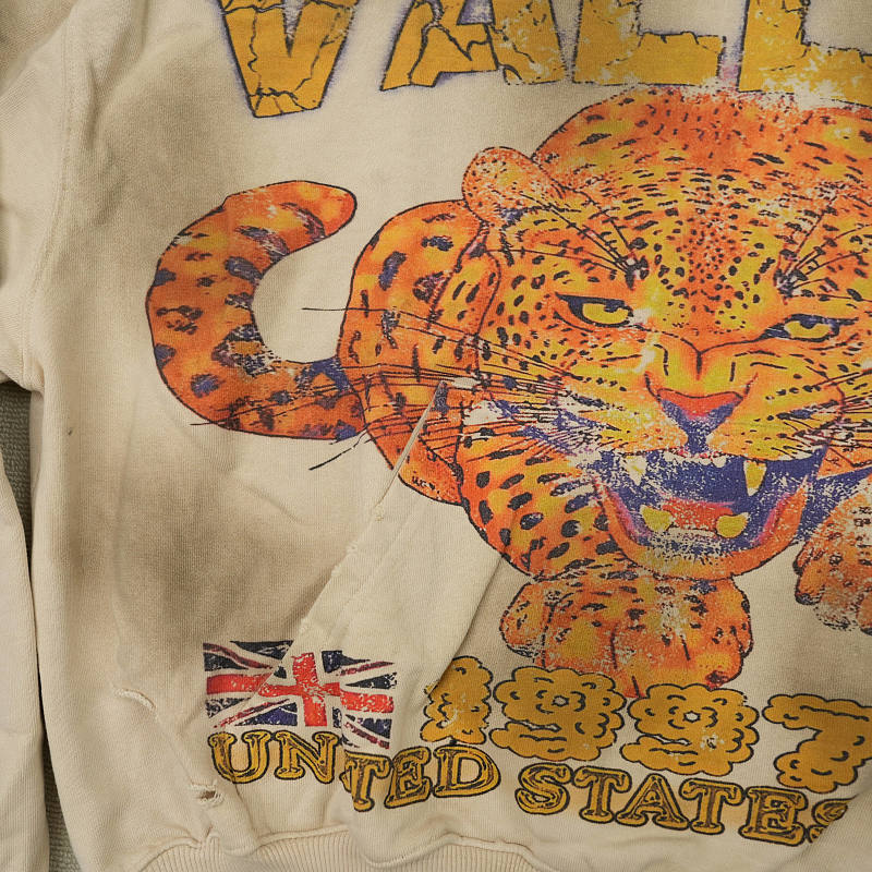 Vale Hoodie 12