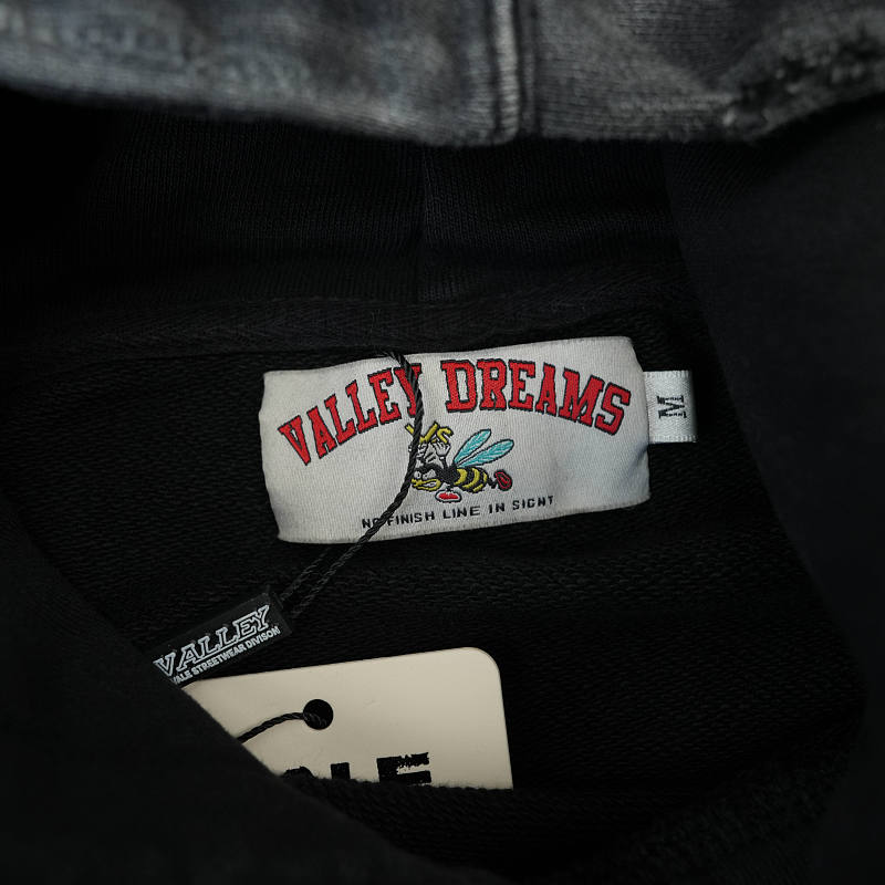 Vale Zip Hoodie 11