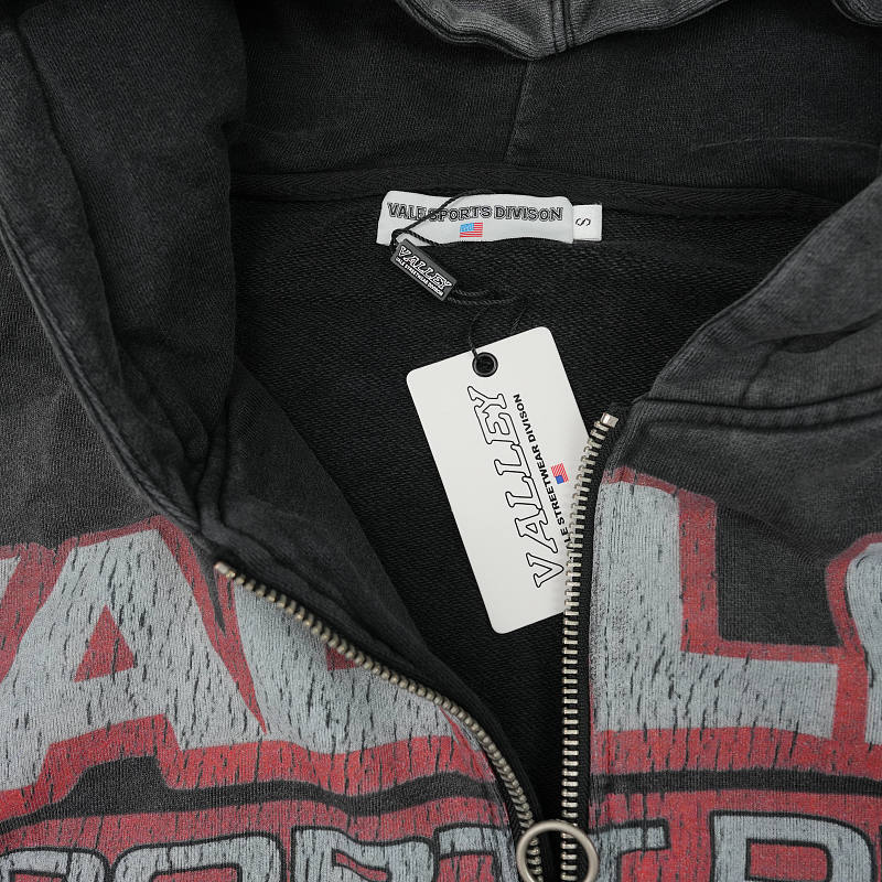 Vale Zip Hoodie 11