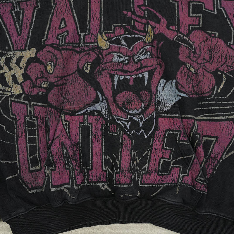Vale Hoodie 12