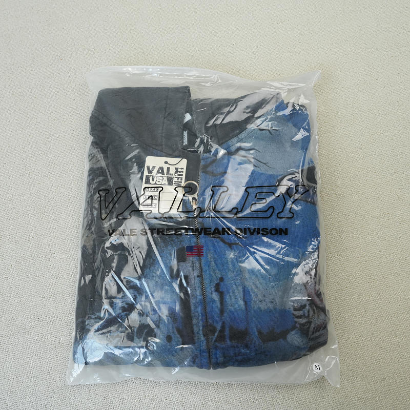 Vale Zip Hoodie 10