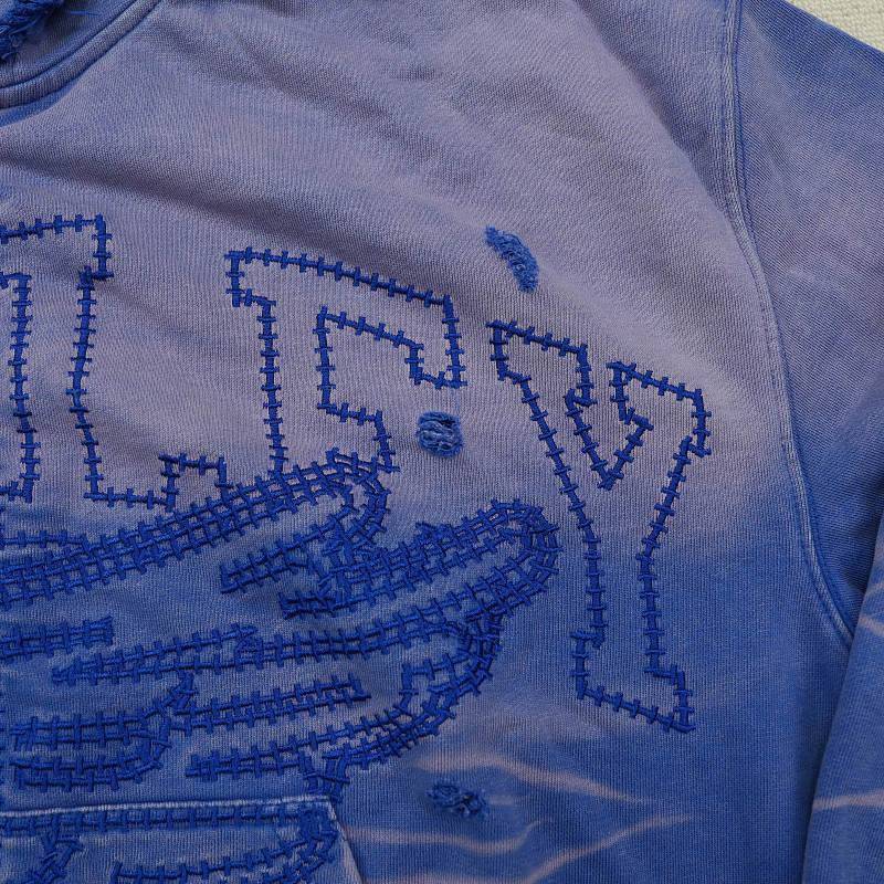 Vale Zip Hoodie 9