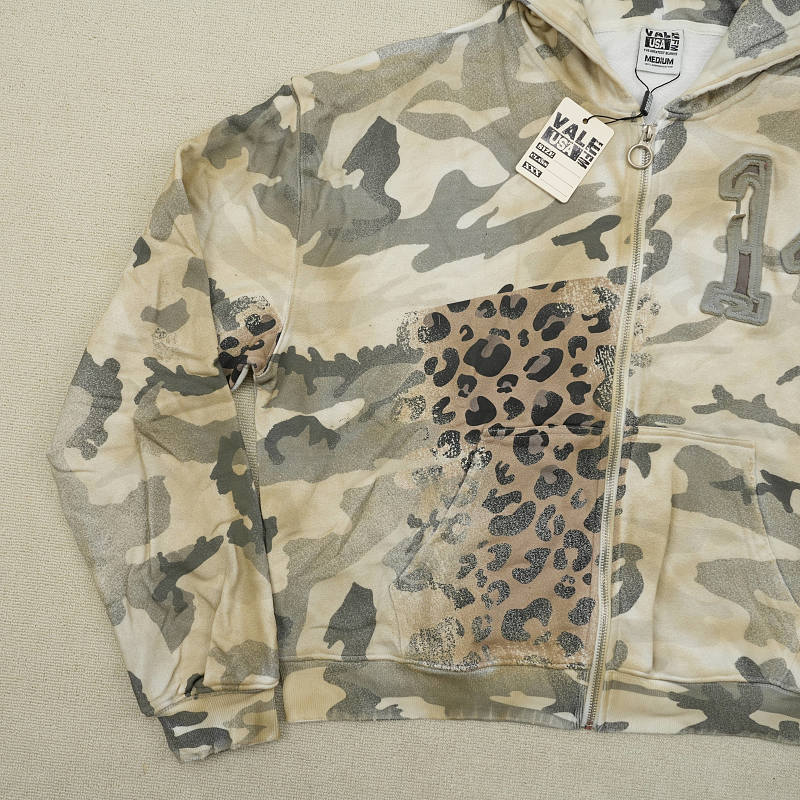 Vale Zip Hoodie 11