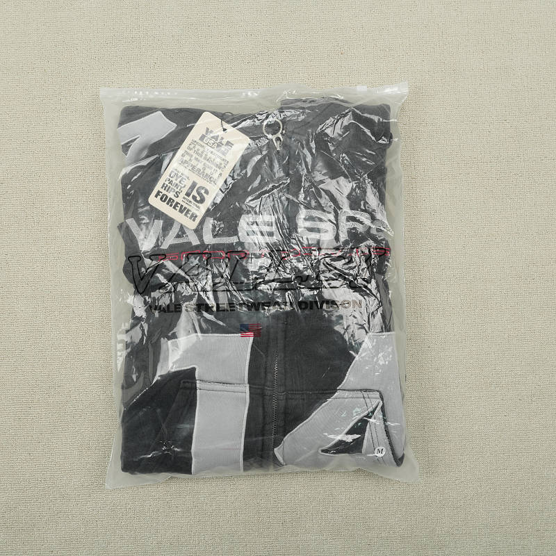 Vale Zip Hoodie 2