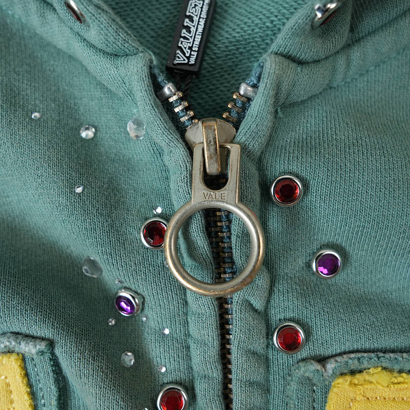 Vale Zip Hoodie 11
