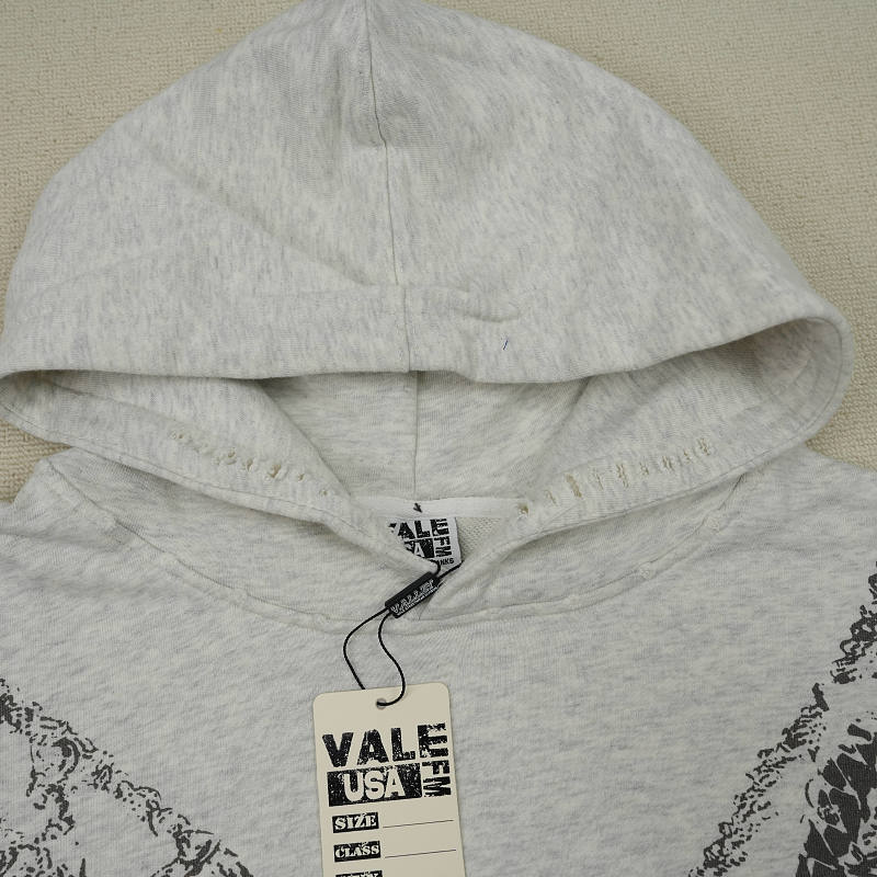 Vale Hoodie 11