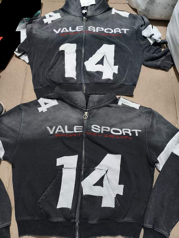 Vale Zip Hoodie