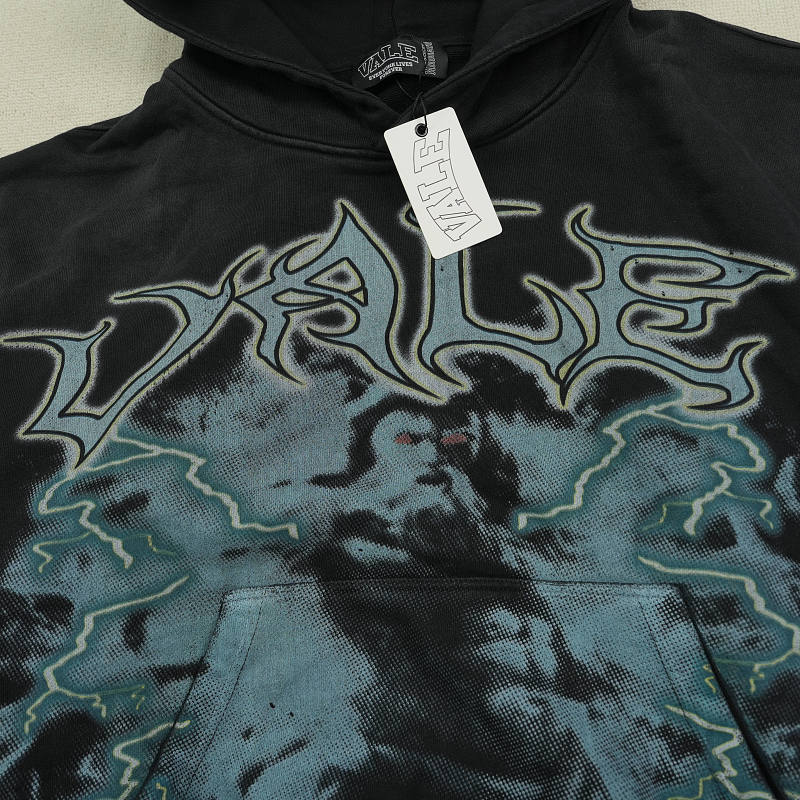 Vale Hoodie 10