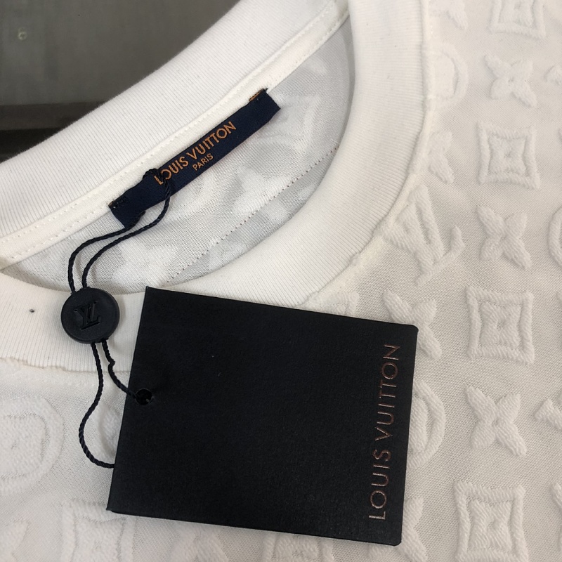 Louis Vuitton T-shirt 3