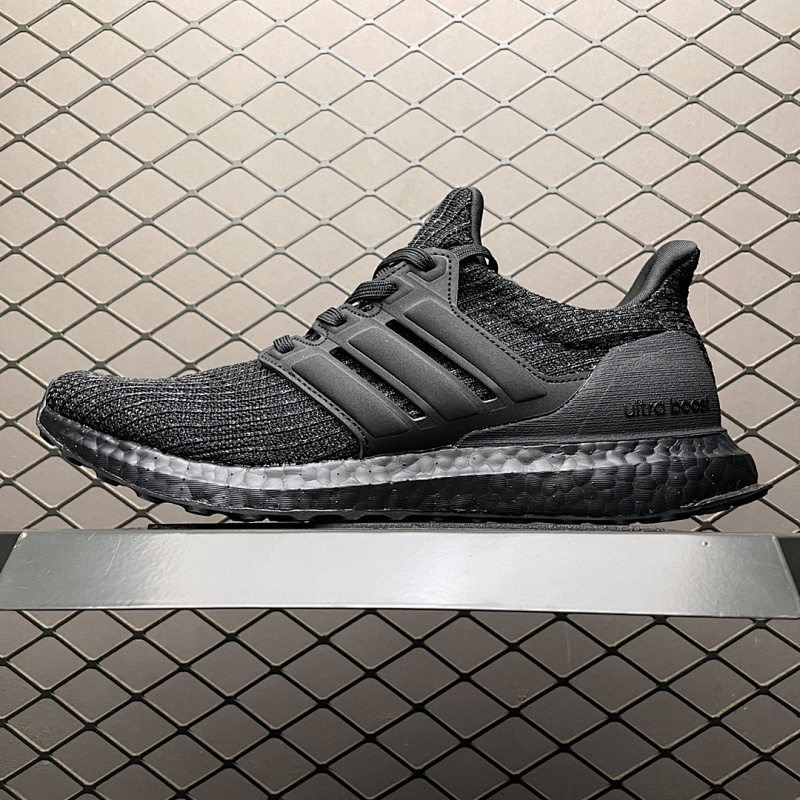 Adida* Ultraboost 7