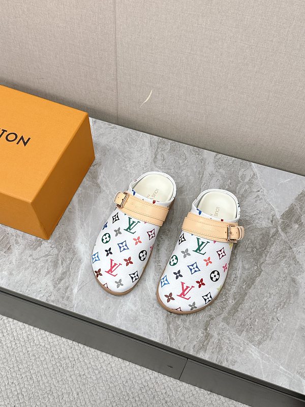 Louis Vuitton 2