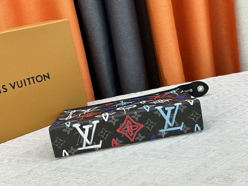 Louis Vuitton 2