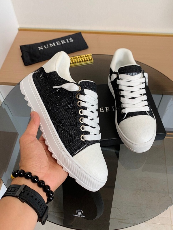 Numeri* Shoes · 6