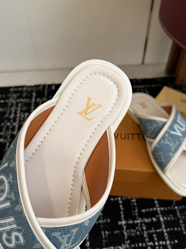Louis Vuitton Sandal 7