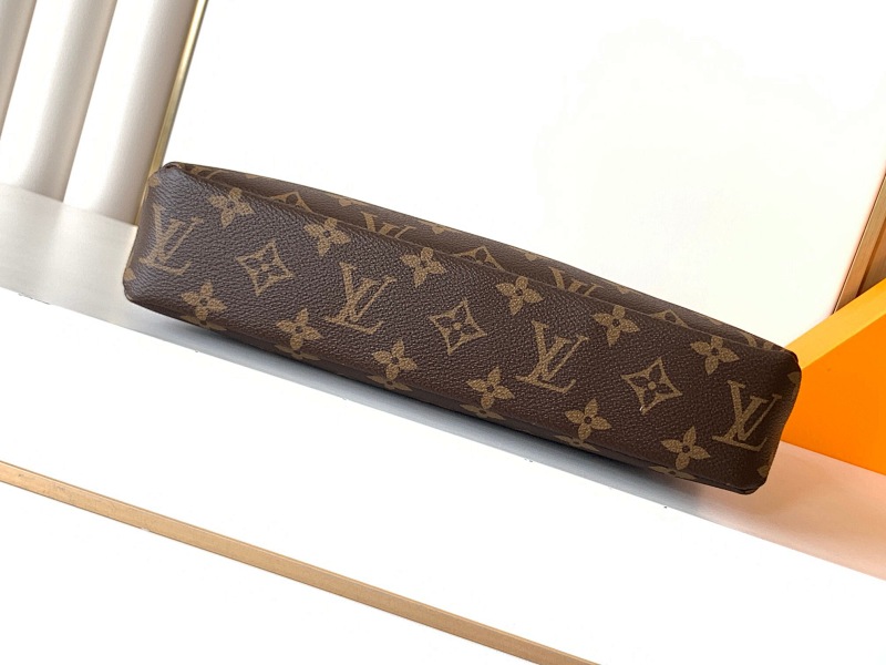 Louis Vuitton 2