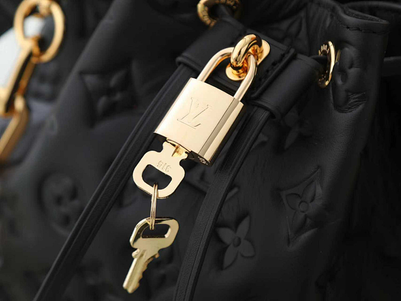 Louis Vuitton 3