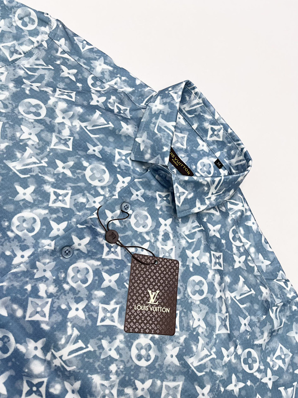 Louis Vuitton 4