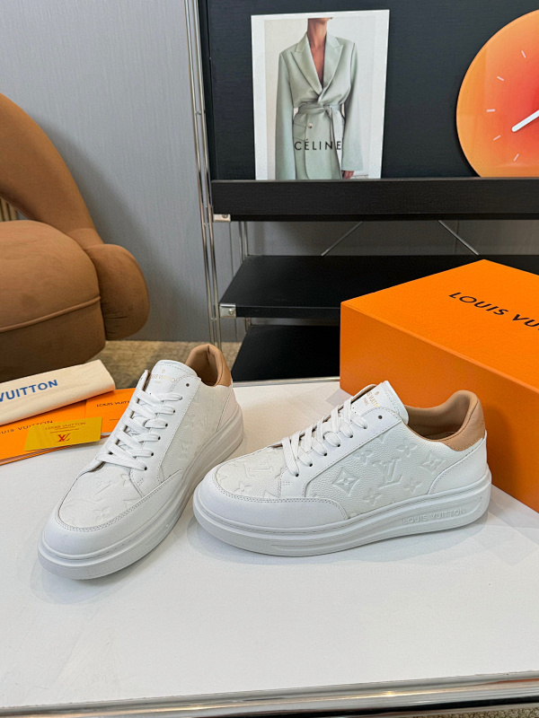 Louis Vuitton 8