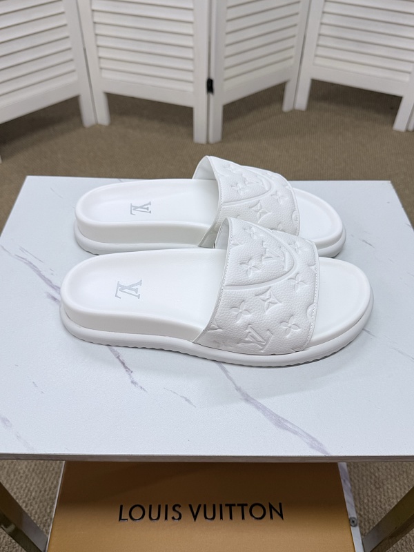 Louis Vuitton Sandal 5