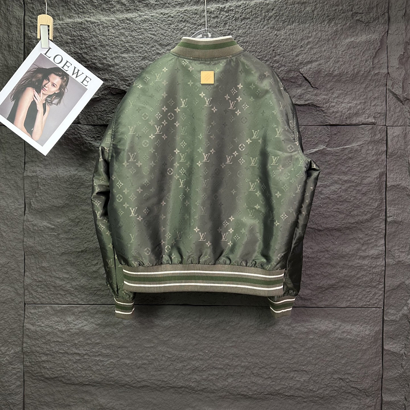 Louis Vuitton 9