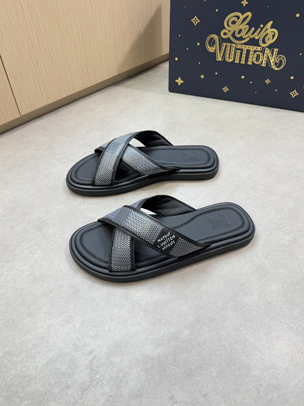 Louis Vuitton Slipper 4