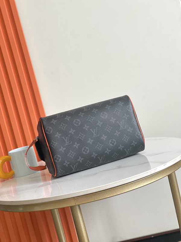 Louis Vuitton 2