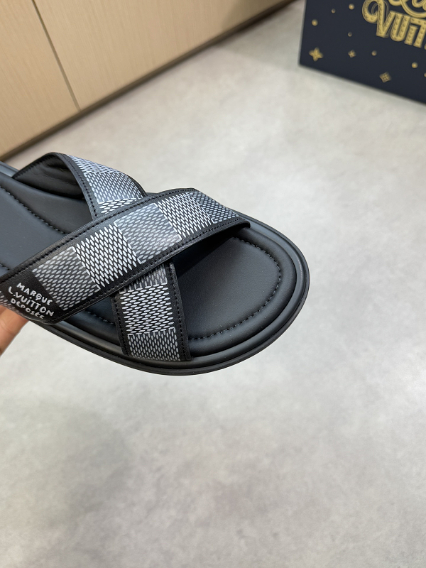 Louis Vuitton Slipper