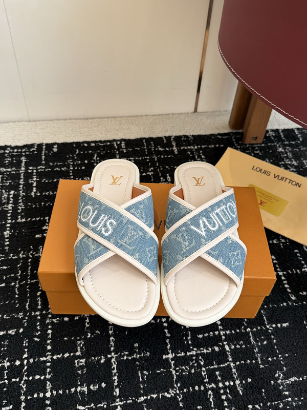 Louis Vuitton Sandal 2