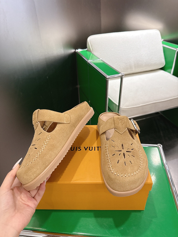 Louis Vuitton 4