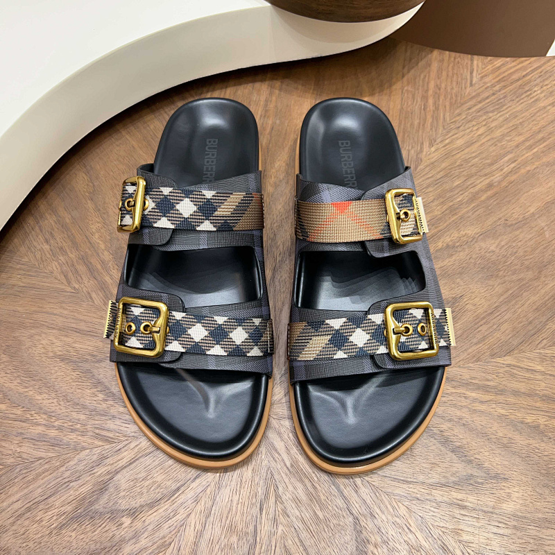 Burberr* Sandal · 2