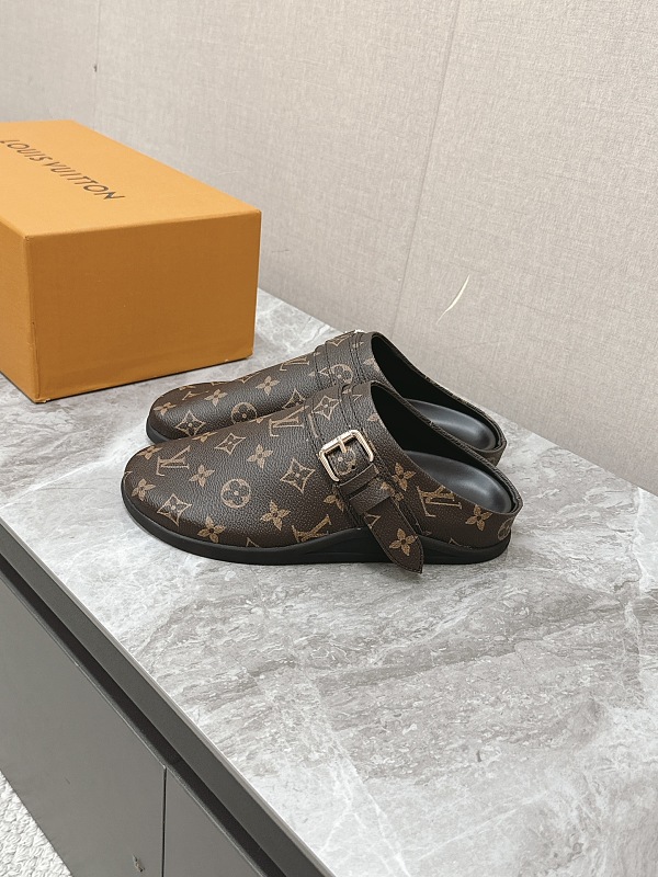Louis Vuitton 2