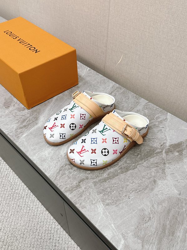 Louis Vuitton 4