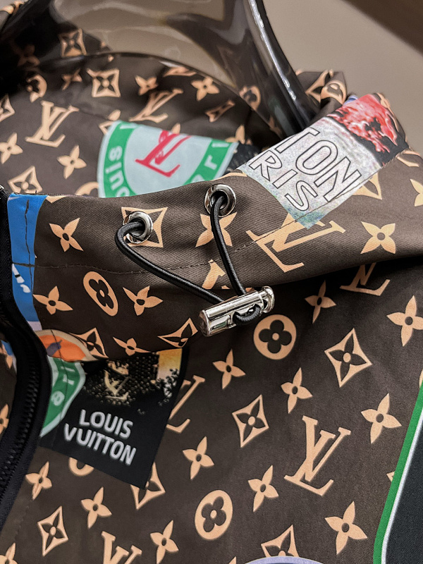 Louis Vuitton 4